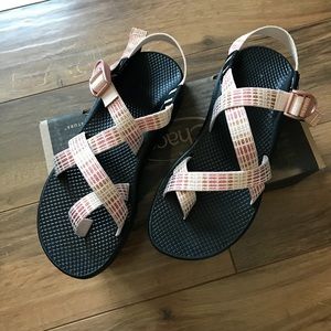 NWT Limited Edition Woman’s Mixed Metallic Chacos